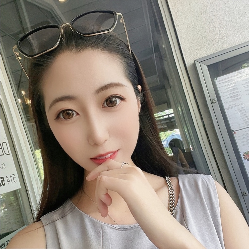 ✨UV Gold Frame Black Cat Eye Sunglasses - Picture 5 of 5
